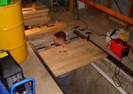 Laying timber